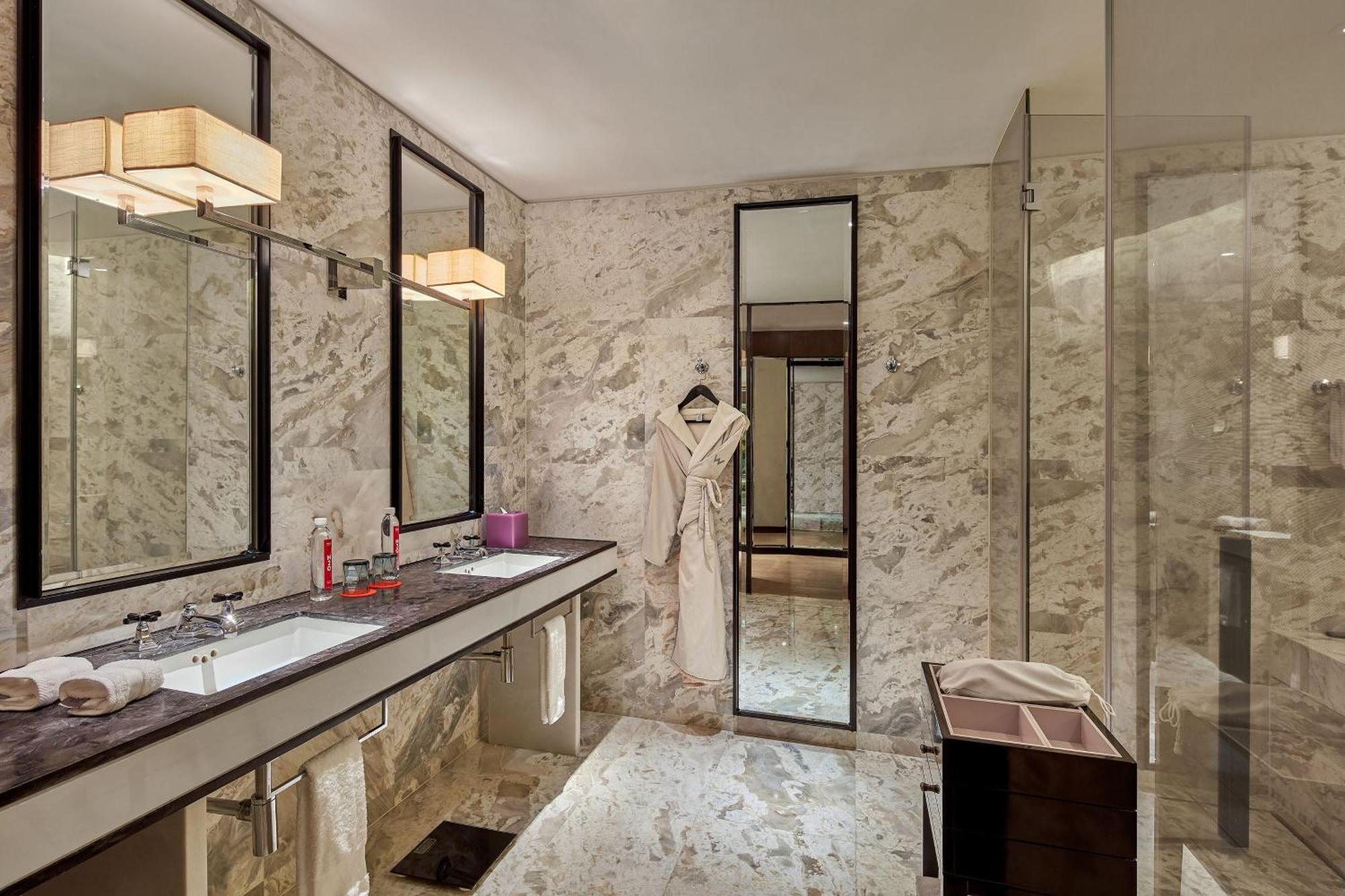W Guangzhou Hotel Ngoại thất bức ảnh